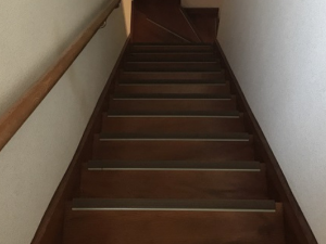 Stairlifts for narrow stairs