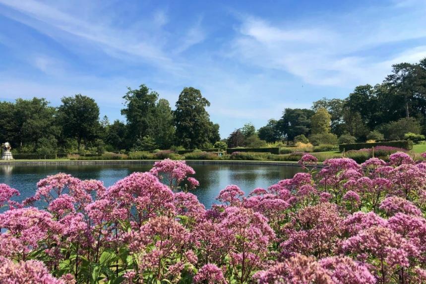 a-guide-to-royal-horticultural-society-gardens-age-co-mobility