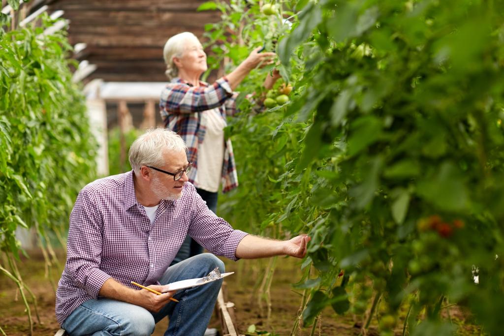 Benefits of gardening for older people
